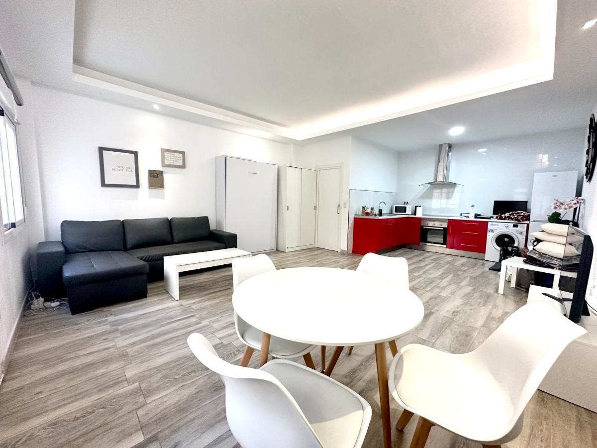 Malaga Centro Apartment Exterior photo